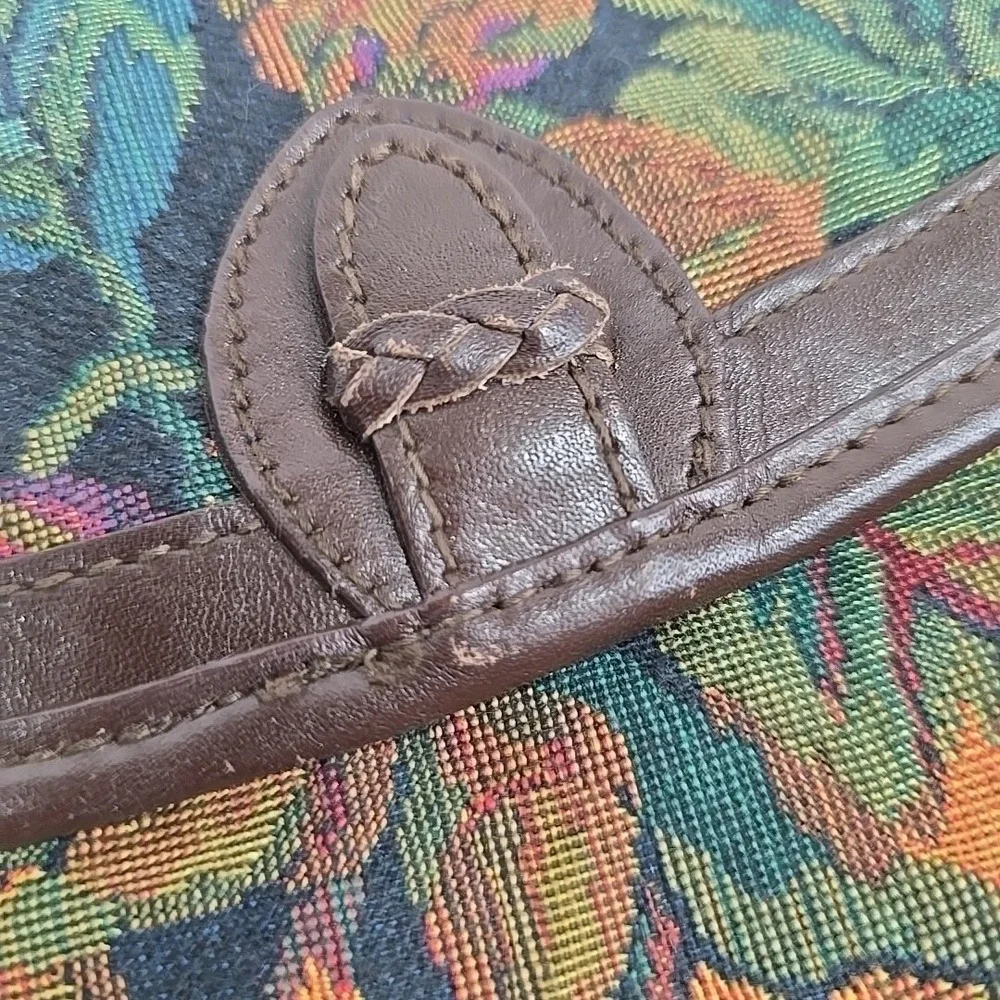 Vintage Liz Claiborne Floral Tapestry Brown Leather Trim‎ Crossbody Bag Designer